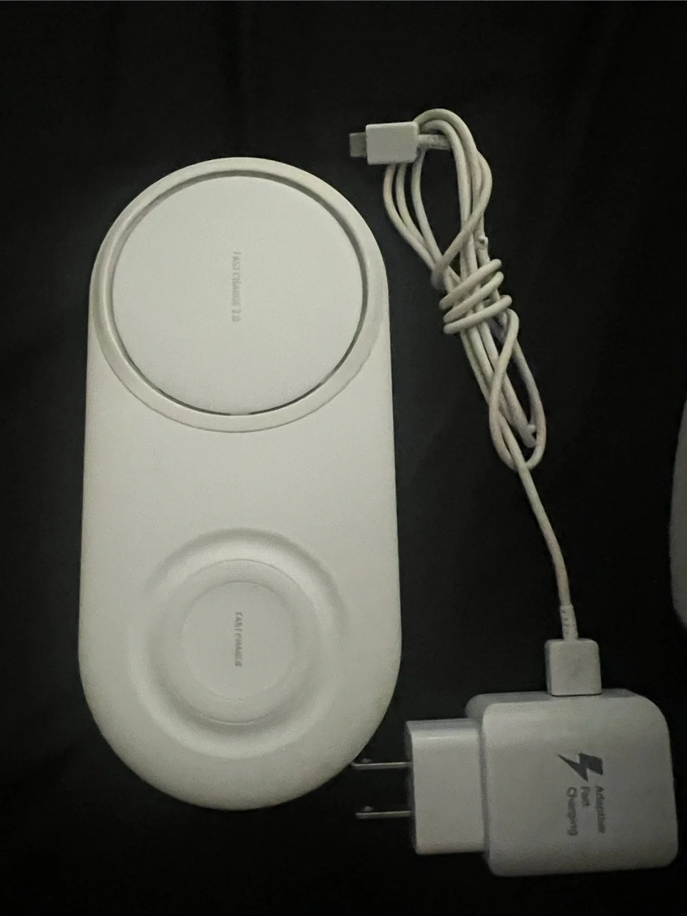 Samsung White EP-P5200 Wireless Charging Station with Adapter